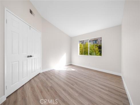 7835 E Viewrim , Anaheim, CA