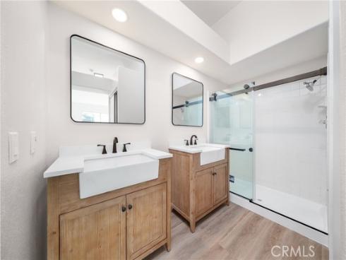 7835 E Viewrim , Anaheim, CA