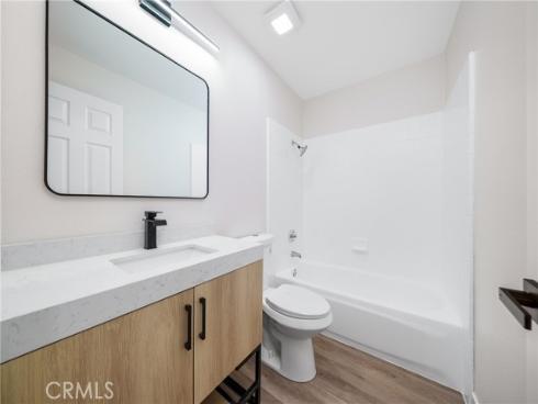 7835 E Viewrim , Anaheim, CA