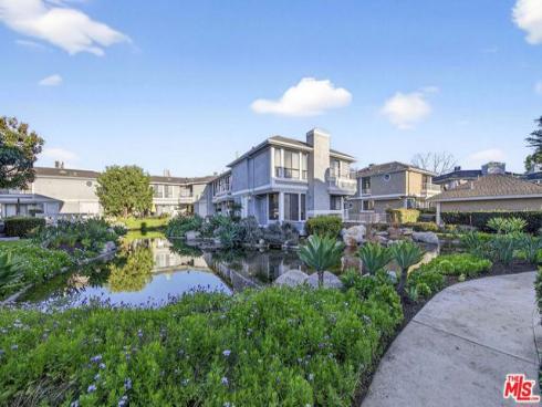 282 S Seneca  CI49  Circle, Anaheim, CA