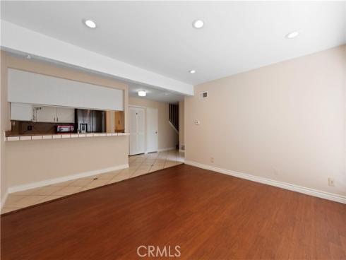 1381  S Walnut  2008  Street, Anaheim, CA