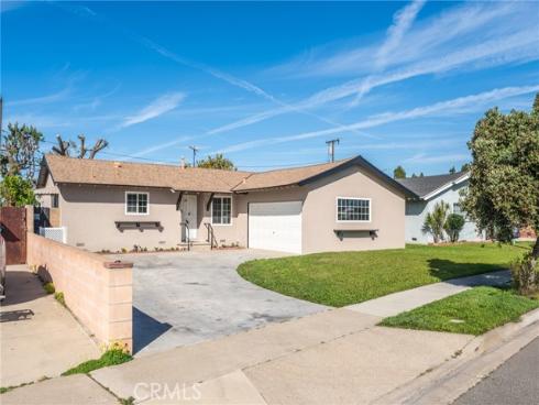 719 S Roanne  , Anaheim, CA