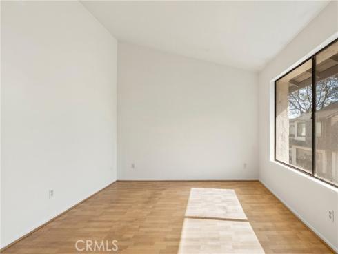 1955 W Clipper  , Anaheim, CA