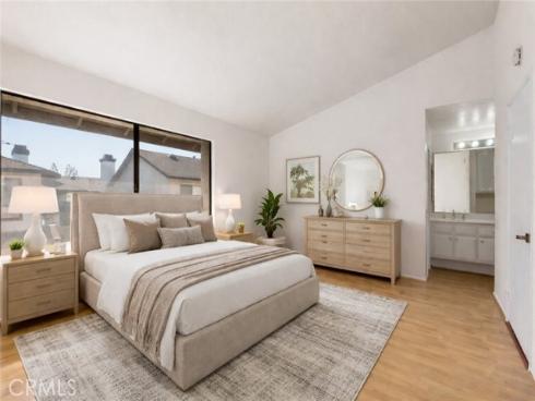 1955 W Clipper  , Anaheim, CA