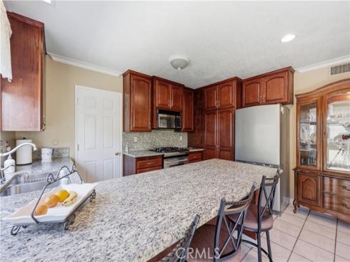 1817 E Alcove  , Anaheim, CA