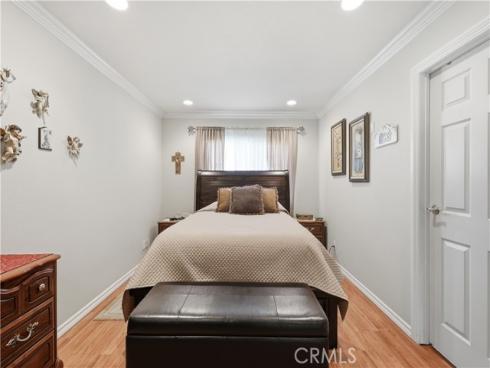 1817 E Alcove  , Anaheim, CA