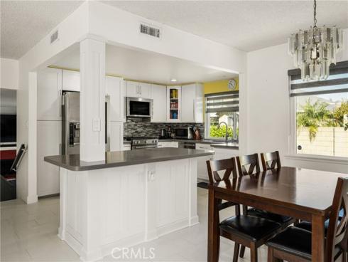 2221 E Nyon  , Anaheim, CA