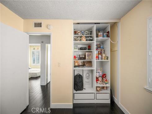 2221 E Nyon  , Anaheim, CA