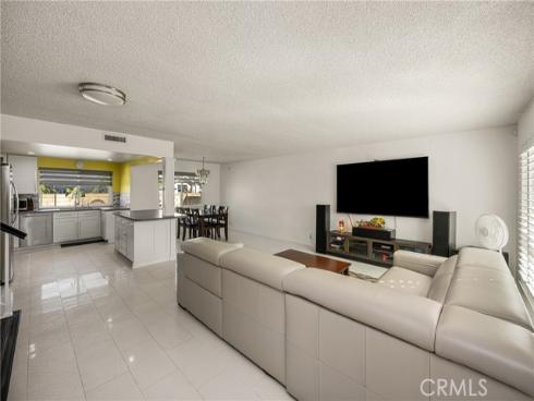 2221 E Nyon  , Anaheim, CA