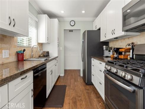 1632  S Songish St  , Anaheim, CA