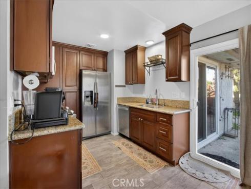 1425 N Parkhaven  , Anaheim, CA