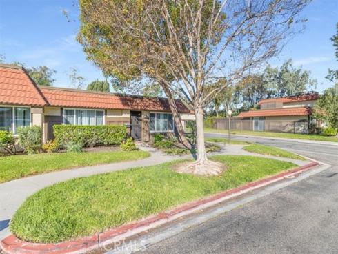 1425 N Parkhaven  , Anaheim, CA
