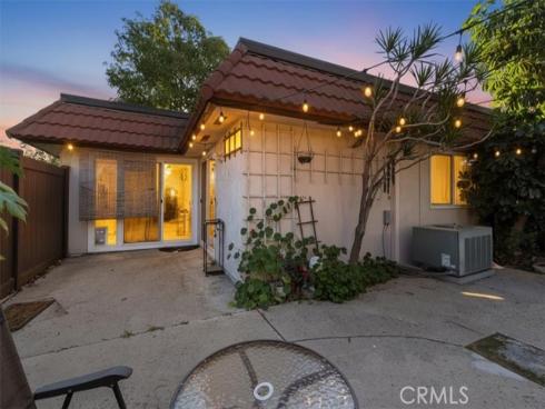 1425 N Parkhaven  , Anaheim, CA