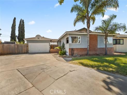 2106 W Forest  , Anaheim, CA