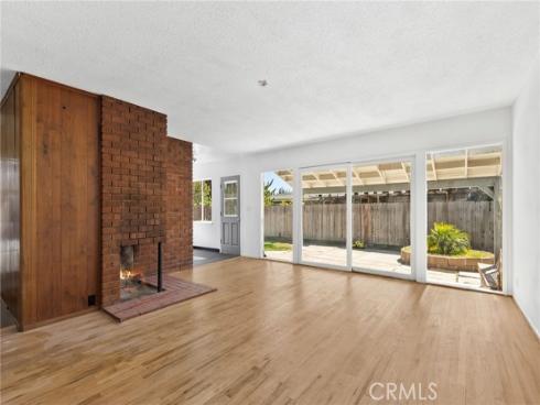 2106 W Forest  , Anaheim, CA