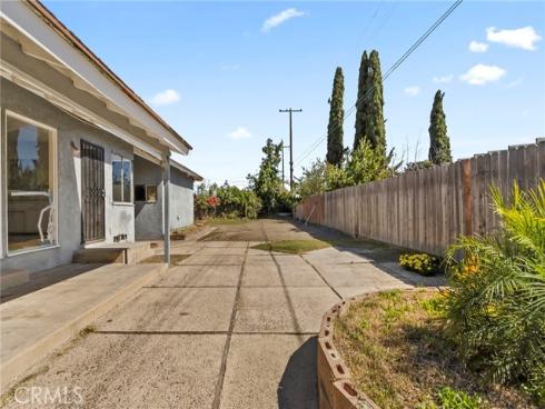 2106 W Forest  , Anaheim, CA