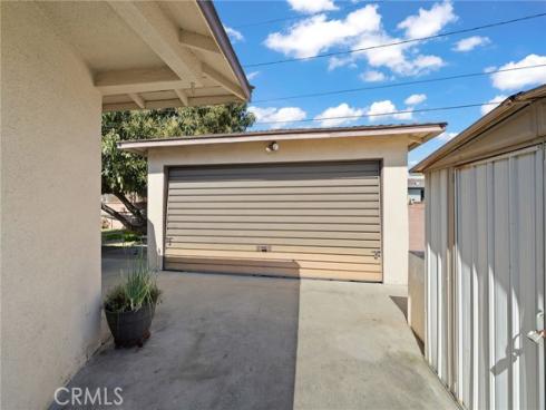 2553 W West Glenoaks Avenue  , Anaheim, CA