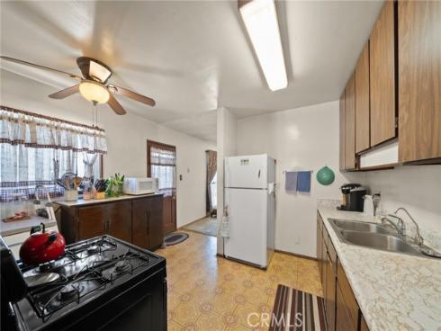 2553 W West Glenoaks Avenue  , Anaheim, CA