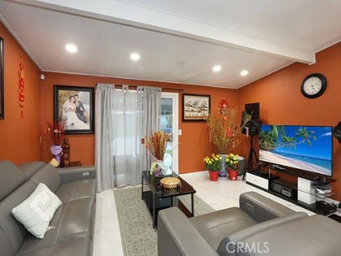 9802  Chanticleer  , Anaheim, CA