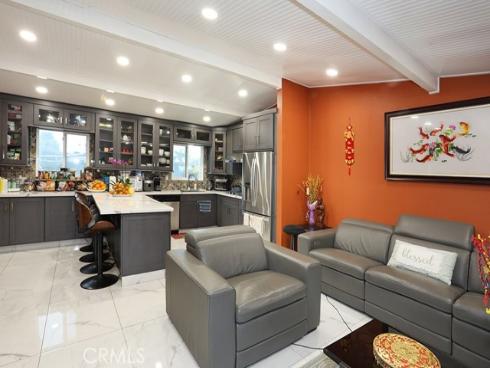 9802  Chanticleer  , Anaheim, CA