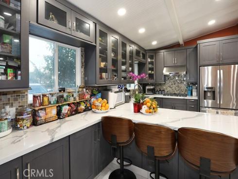 9802  Chanticleer  , Anaheim, CA