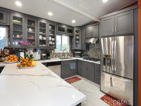 9802  Chanticleer  , Anaheim, CA