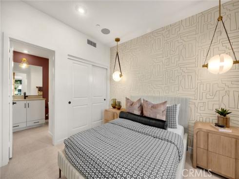 101 S Laxore  203  Street, Anaheim, CA