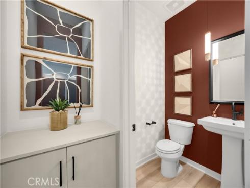 101 S Laxore  203  Street, Anaheim, CA