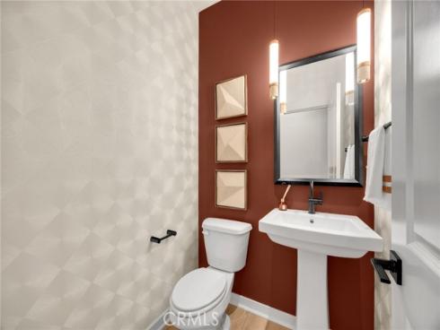 101 S Laxore  203  Street, Anaheim, CA