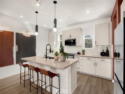 101 S Laxore  203  Street, Anaheim, CA