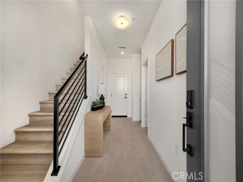 101 S Laxore  203  Street, Anaheim, CA