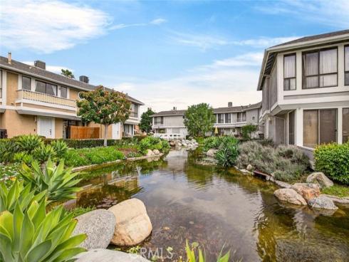102 S Seneca  CI2 , Anaheim, CA