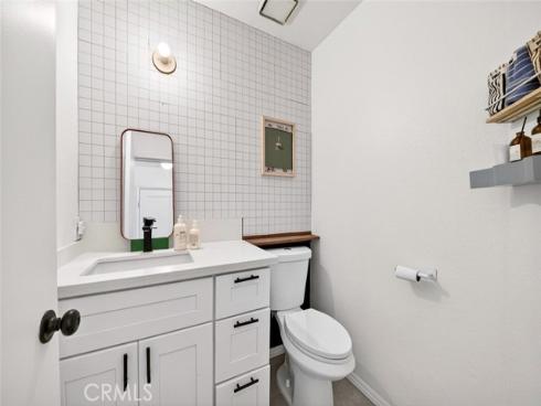 102 S Seneca  CI2 , Anaheim, CA