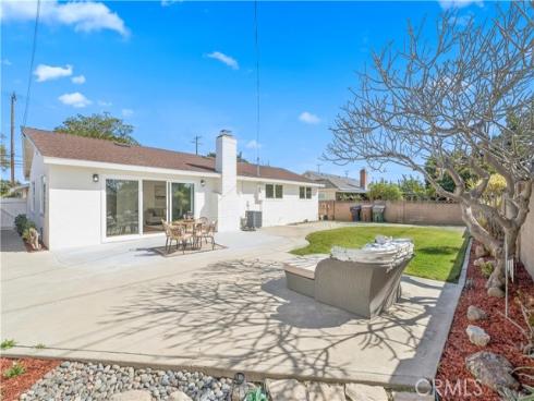 827 S Loara  , Anaheim, CA