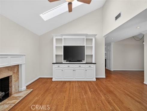 1865 N Garland  , Anaheim, CA