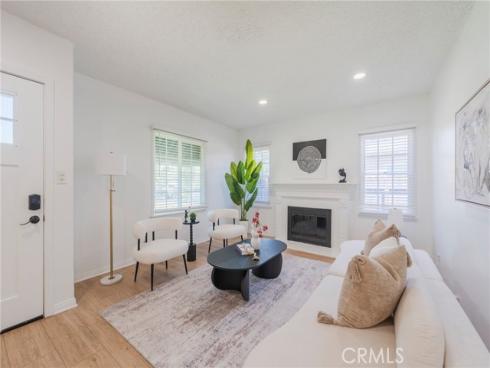 718 S Claudina  , Anaheim, CA