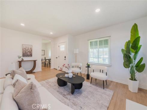 718 S Claudina  , Anaheim, CA