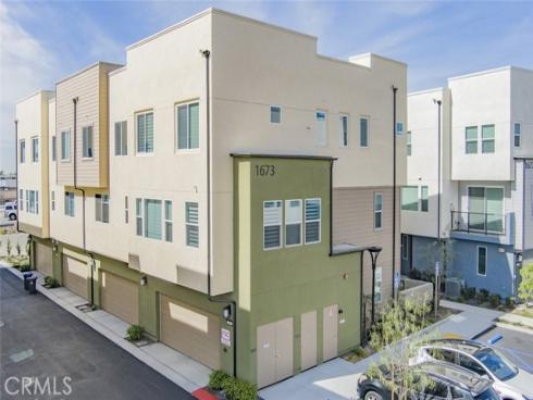 1673  W. Lincoln  102  Avenue, Anaheim, CA
