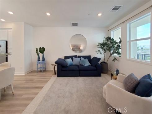 1673  W. Lincoln  102  Avenue, Anaheim, CA