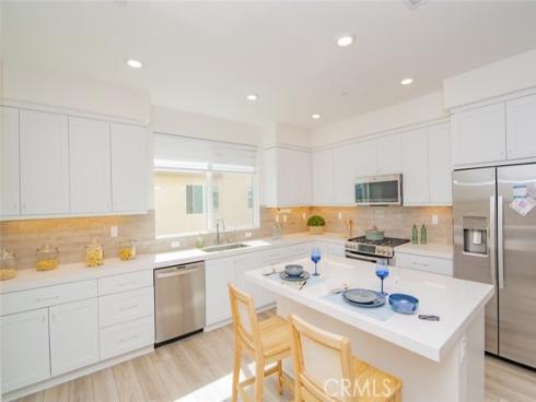 1673  W. Lincoln  102  Avenue, Anaheim, CA