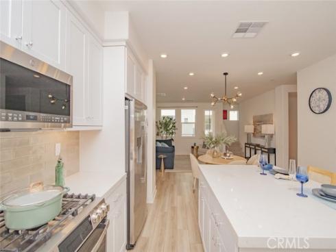 1673  W. Lincoln  102  Avenue, Anaheim, CA