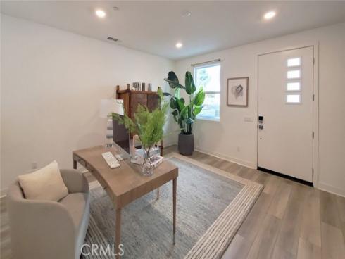 1673  W. Lincoln  102  Avenue, Anaheim, CA