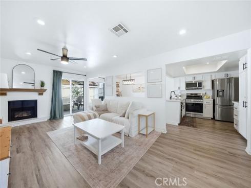 1669 S Heritage  C , Anaheim, CA