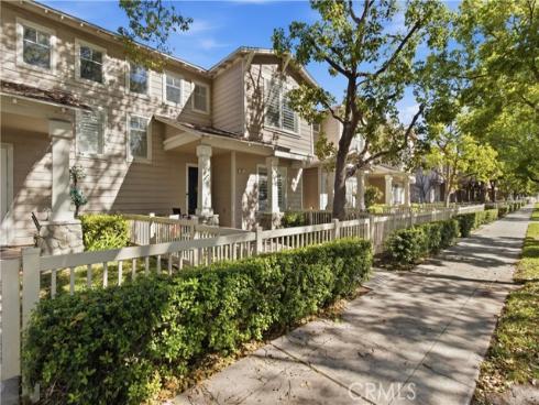 1045 E Broadway  , Anaheim, CA