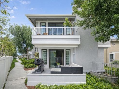 148 S Seneca  24  Circle, Anaheim, CA