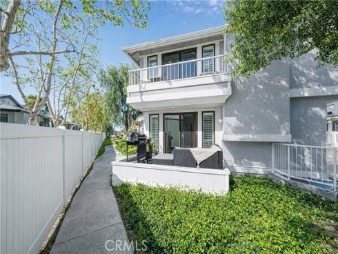 148 S Seneca  24  Circle, Anaheim, CA