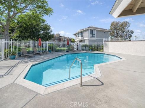 148 S Seneca  24  Circle, Anaheim, CA