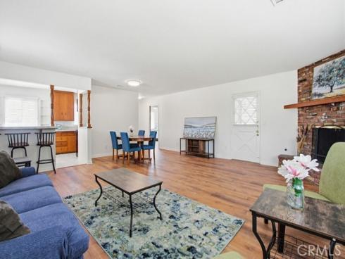 211 S Date  , Anaheim, CA