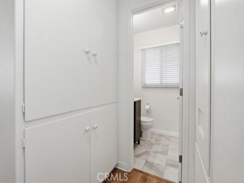 211 S Date  , Anaheim, CA