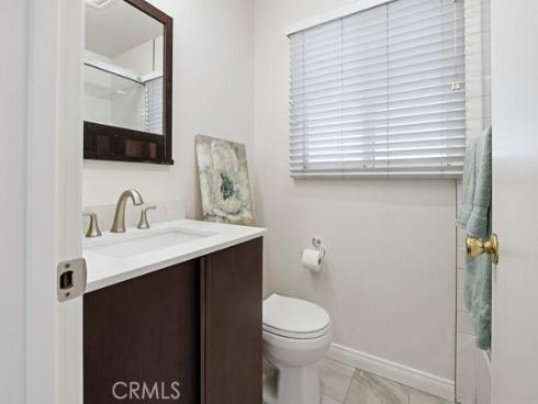 211 S Date  , Anaheim, CA